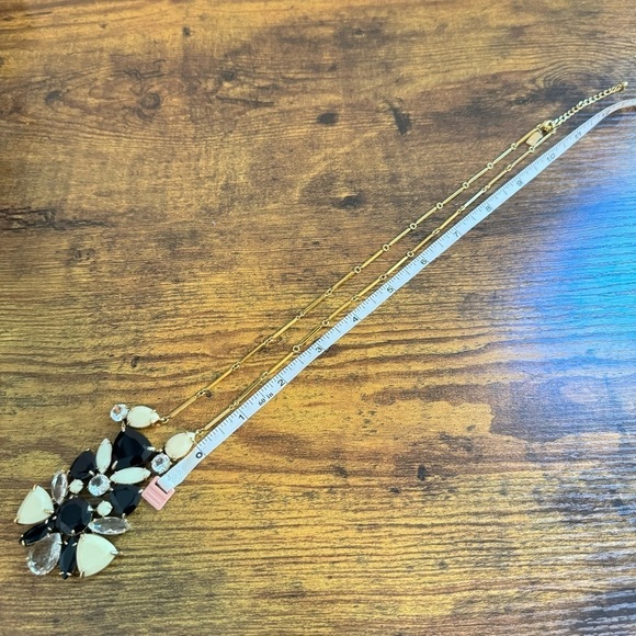 Kate Spade New York J1054 Twinkle Lights Cluster Pendant Necklace - Picture 5 of 7